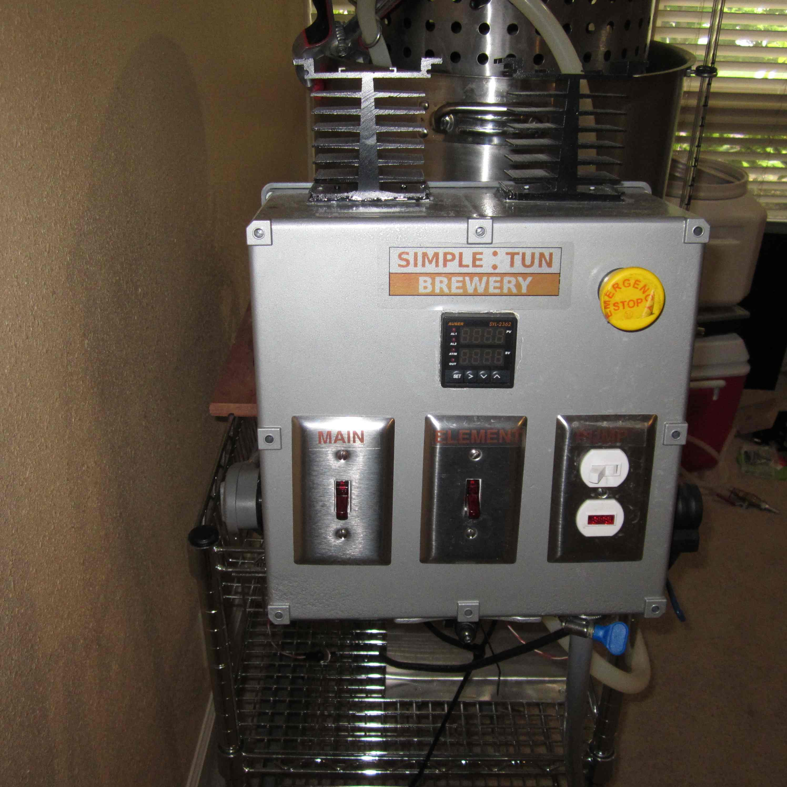 electric-brew-control-panel-56000.jpg