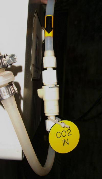 CO2_Connector.jpg