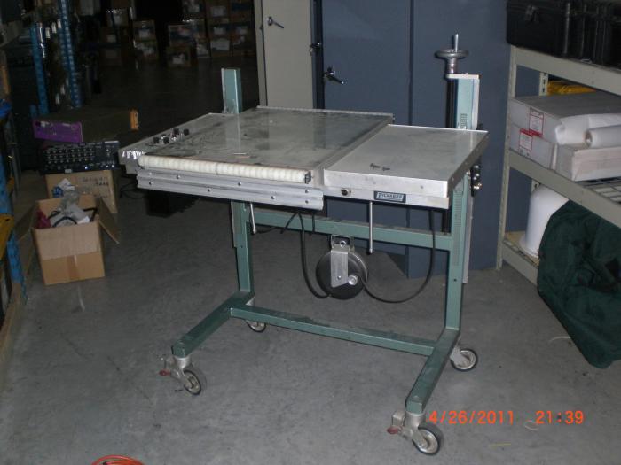 Beer stand 435.jpg