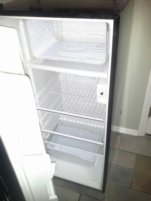 fridge.jpg