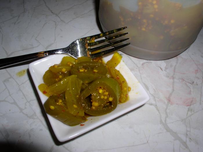 jalepeno pickles bread butter.jpg