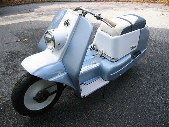 1960_Harley_Davidson_Topper_Scooter_For_Sale_Left_Side_resize.jpg