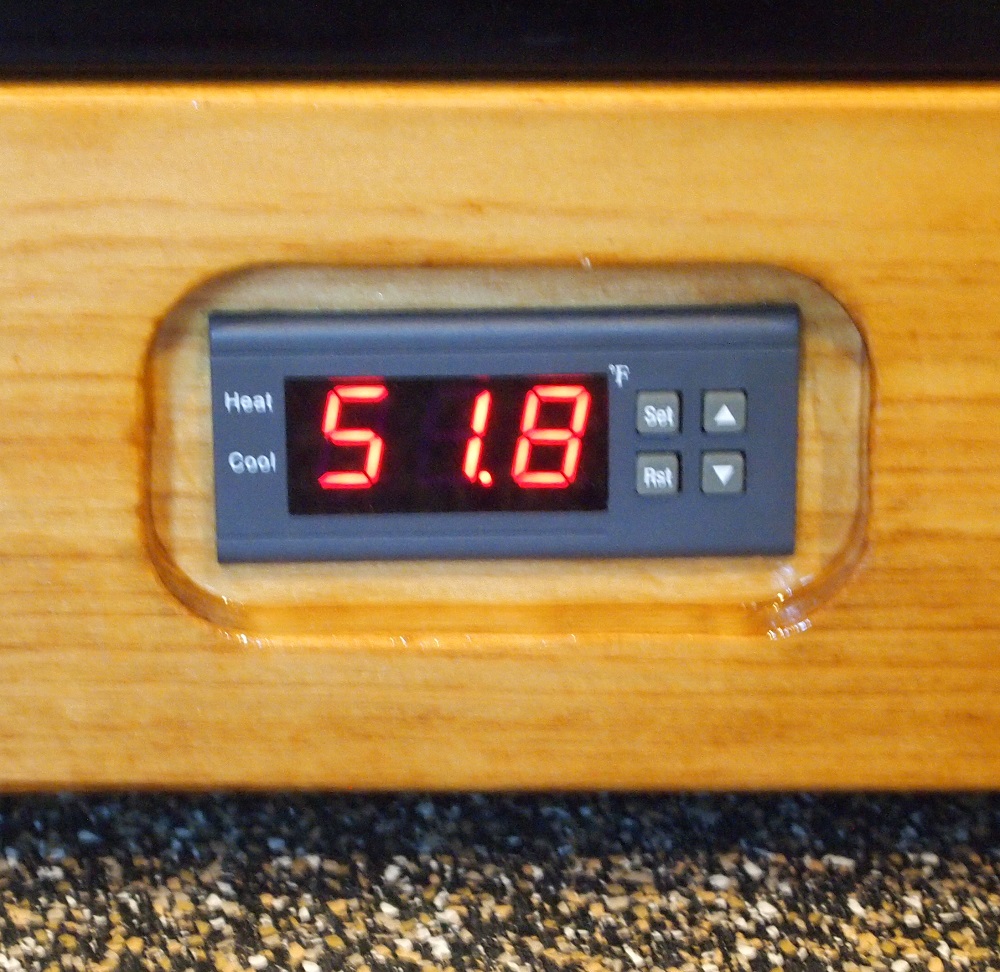 02 Keezer Temp Control.jpg