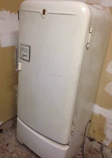 FridgeOutside.jpg
