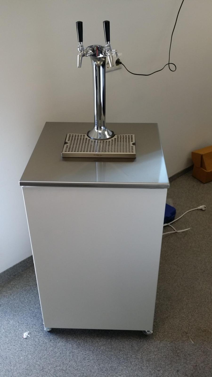 FlokasonKegerator.jpg