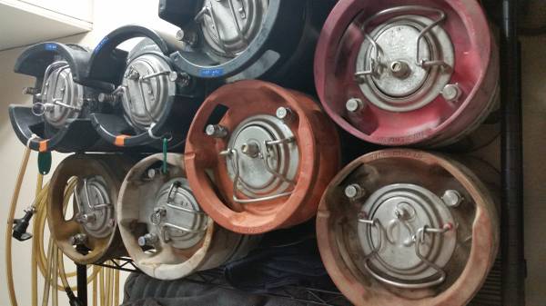 kegs.jpg kegs.jpg