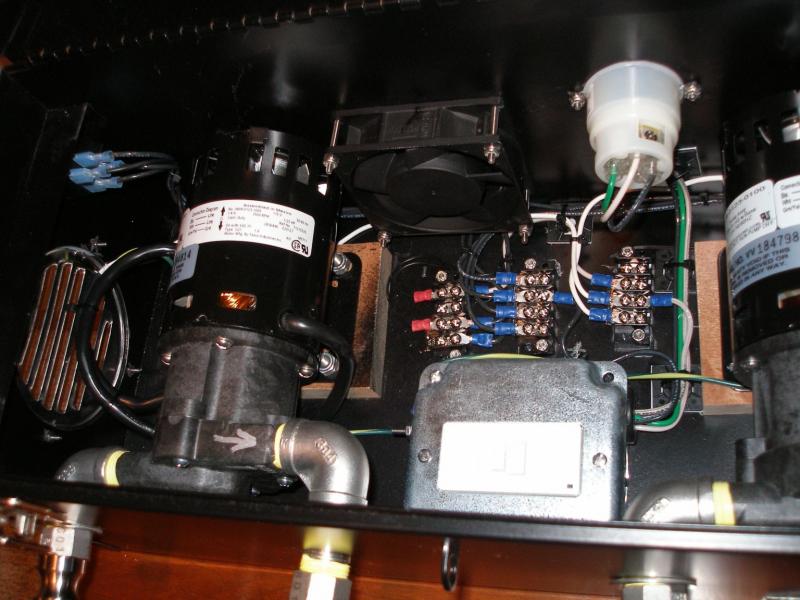 toolbox5.jpg toolbox5.jpg