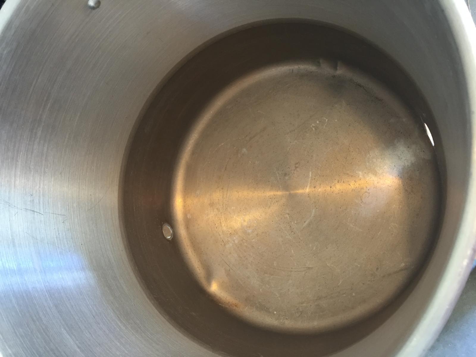 inside aluminum pot.jpg