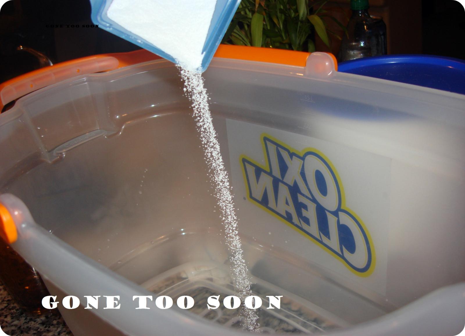 pouring-oxiclean.jpg