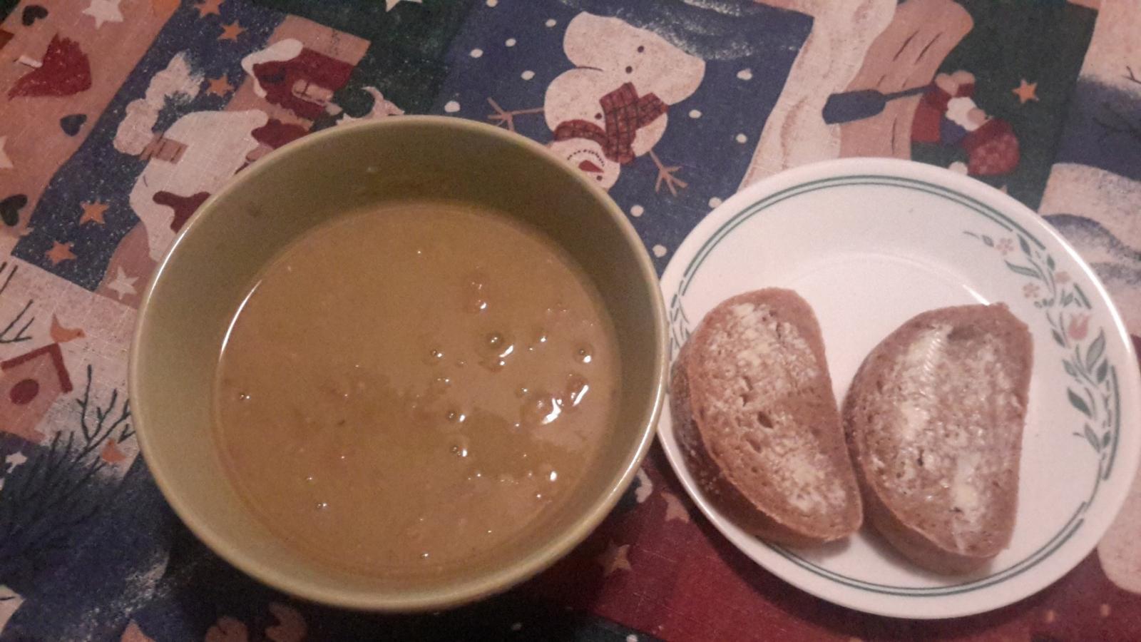 pea soup and boozy bread.jpg