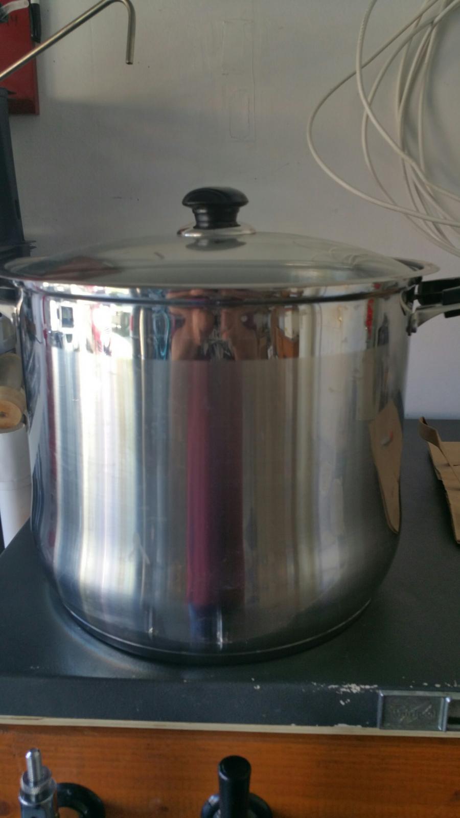megacook pot.jpg