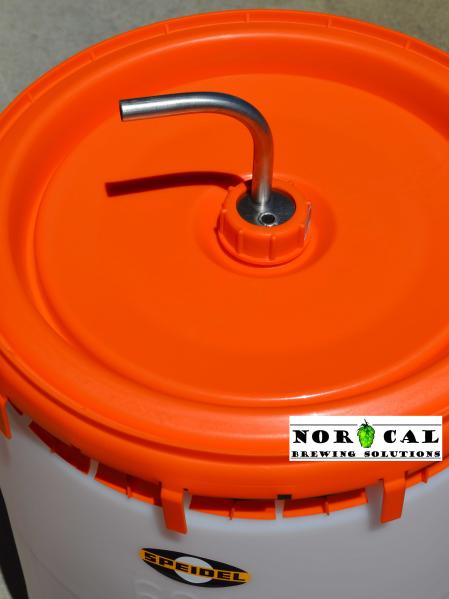 2856-Speidel-Blow-Off-with-Thermowell-On-Fermenter.jpg 2856-Speidel-Blow-Off-with-Thermowell-On-Fermenter.jpg