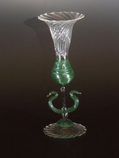 Ventian goblet green.jpg