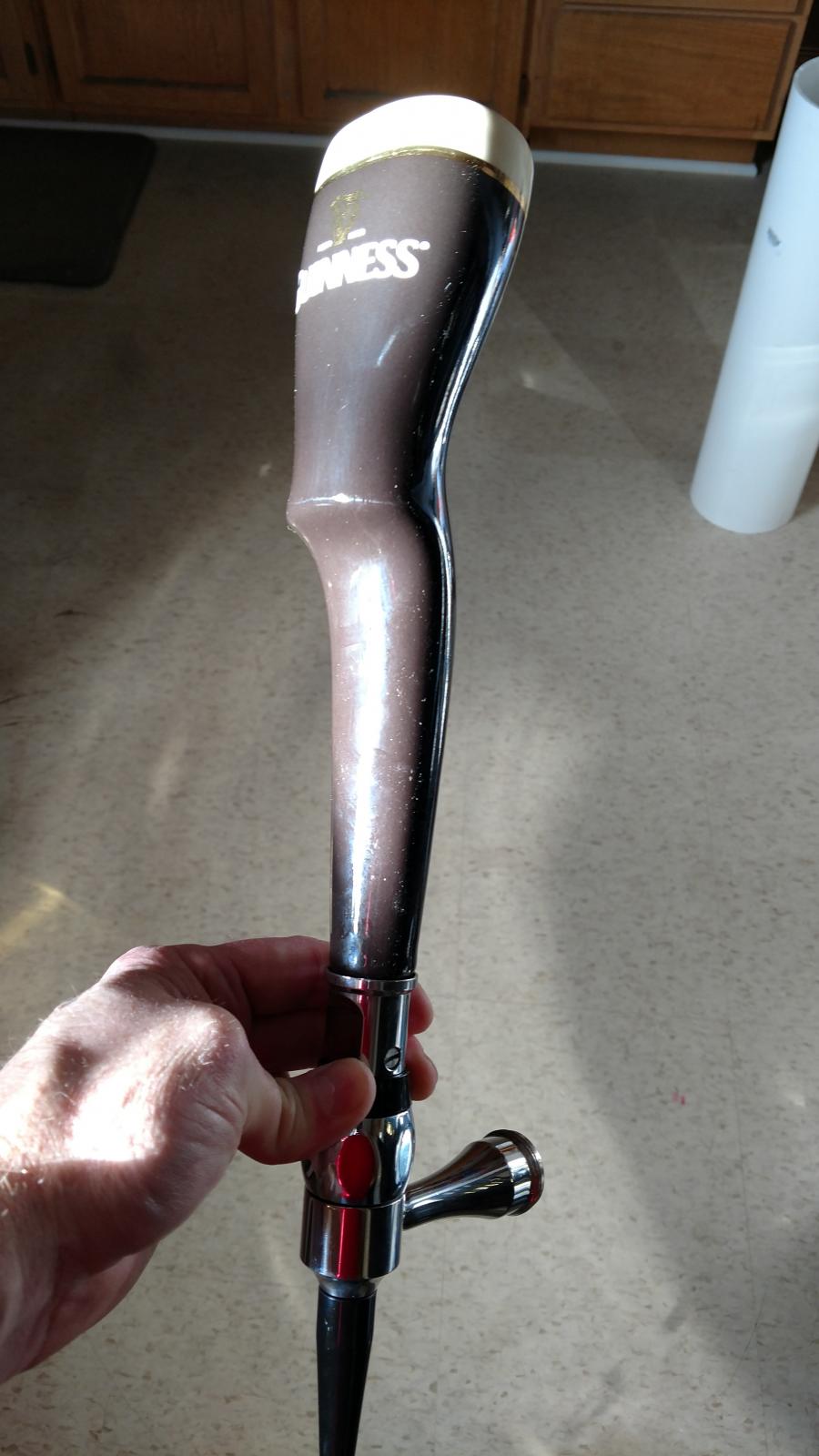 GuinnessTap.jpg GuinnessTap.jpg