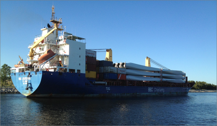 ship1.jpg