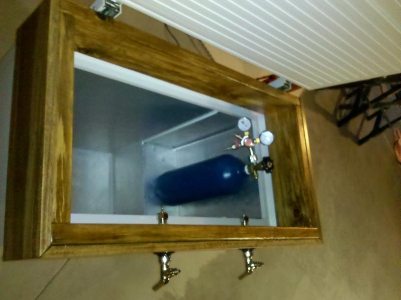 Kegerator - Inside.jpg Kegerator - Inside.jpg
