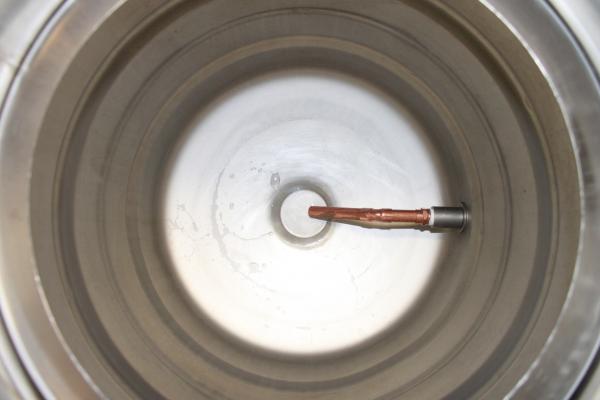 Dip tube inside keggle.