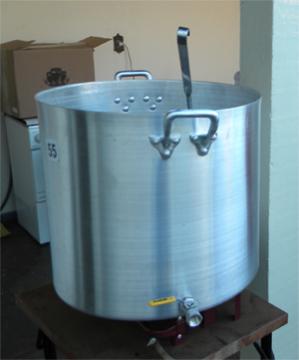 an aluminium pot, for 115 litters