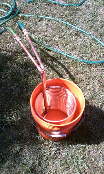 Testing out my DIY chiller made with 50' of 1/2" Refrigeration coil.  No leaks!