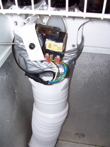 The fan that pulls the air from the top and moves it to the bottom.