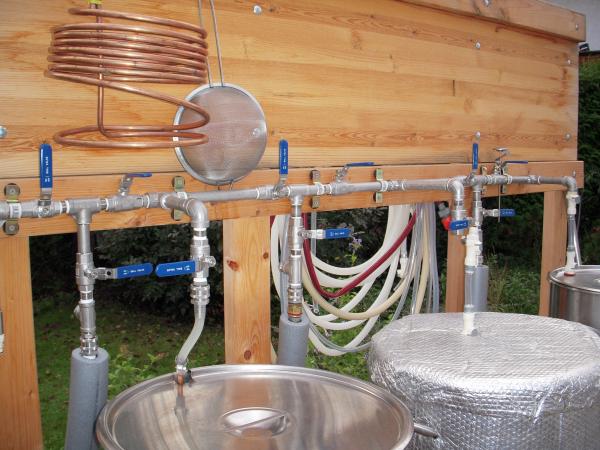 Fluid Distribution Manifold