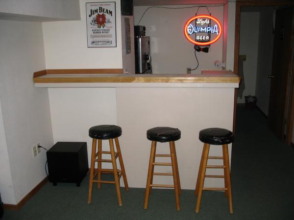 College house bar, made in a couple of nights.