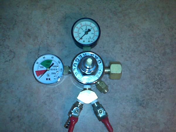 Regulator, modified welding reg I've had laying around.