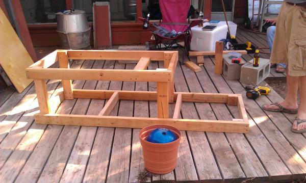 The basic frame all put together.  Only 2x4's and 2 1/2 inch decking screws.