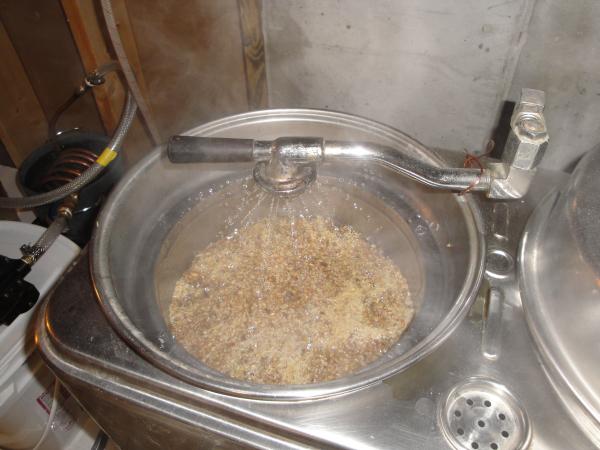 I've been reading this forum for awhile. I thought i'd post my brewer.