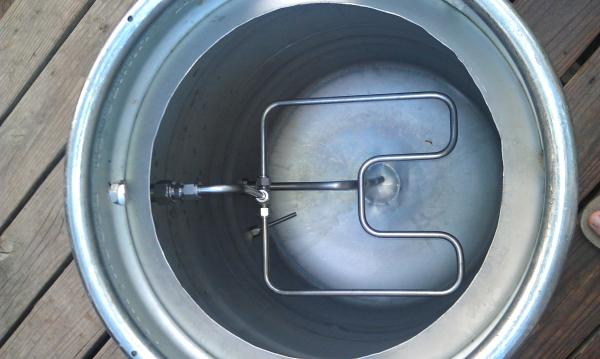 And mocked up in the mash-tun (without false bottom for better picture) already tested with two batches and very successful.
