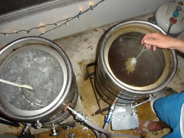 HLT with 40 pounds of ice chills boiling wort to 65 in minutes.