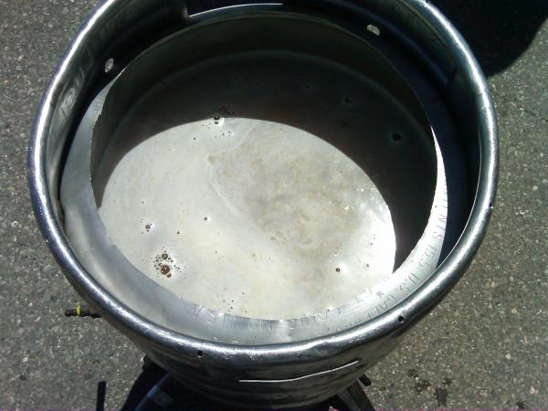 Nat. Homebrew Day 5/11- My Czech Pils in boil kettle