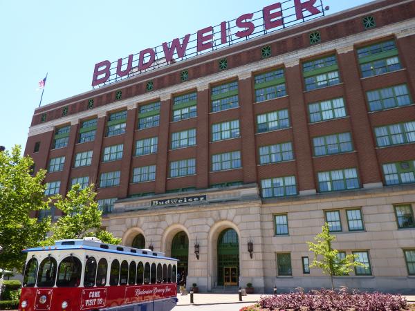 BudweiserTrolly FreeTour&FreeBeer