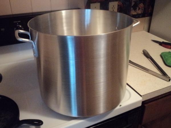 8 gallon stock pot