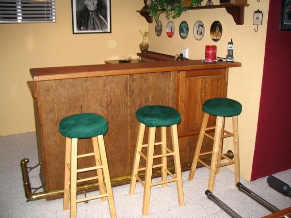 LShapedWetBar