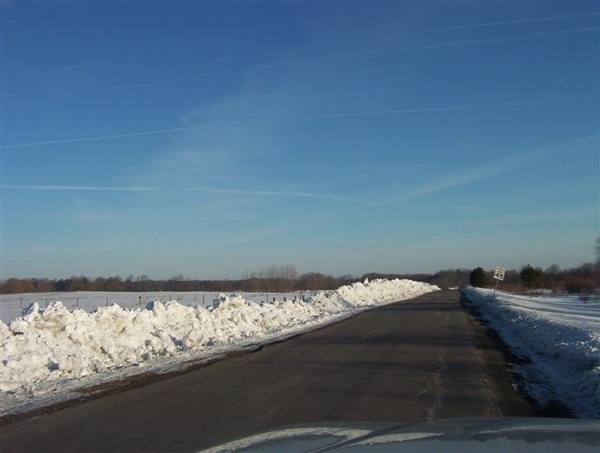 SnowPilesYesterdayInBuffaloArea