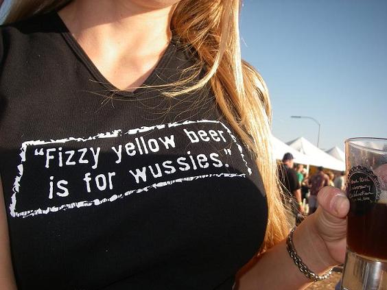 7236-fizzyyellowbeer