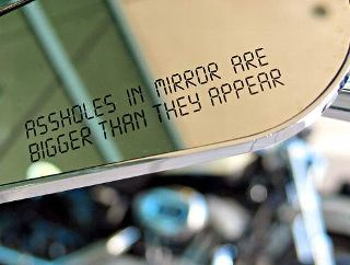 7589-rearviewmirrorphoto