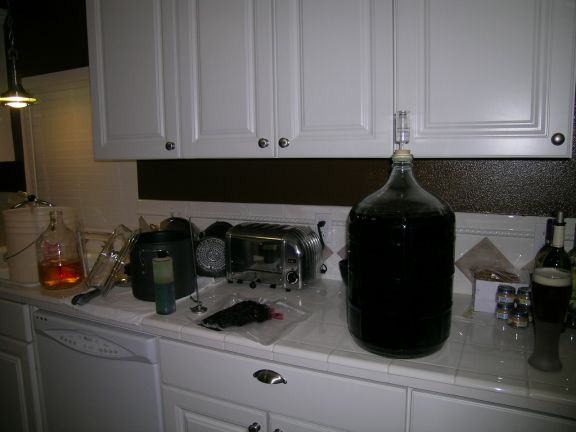 13719-Kegging001