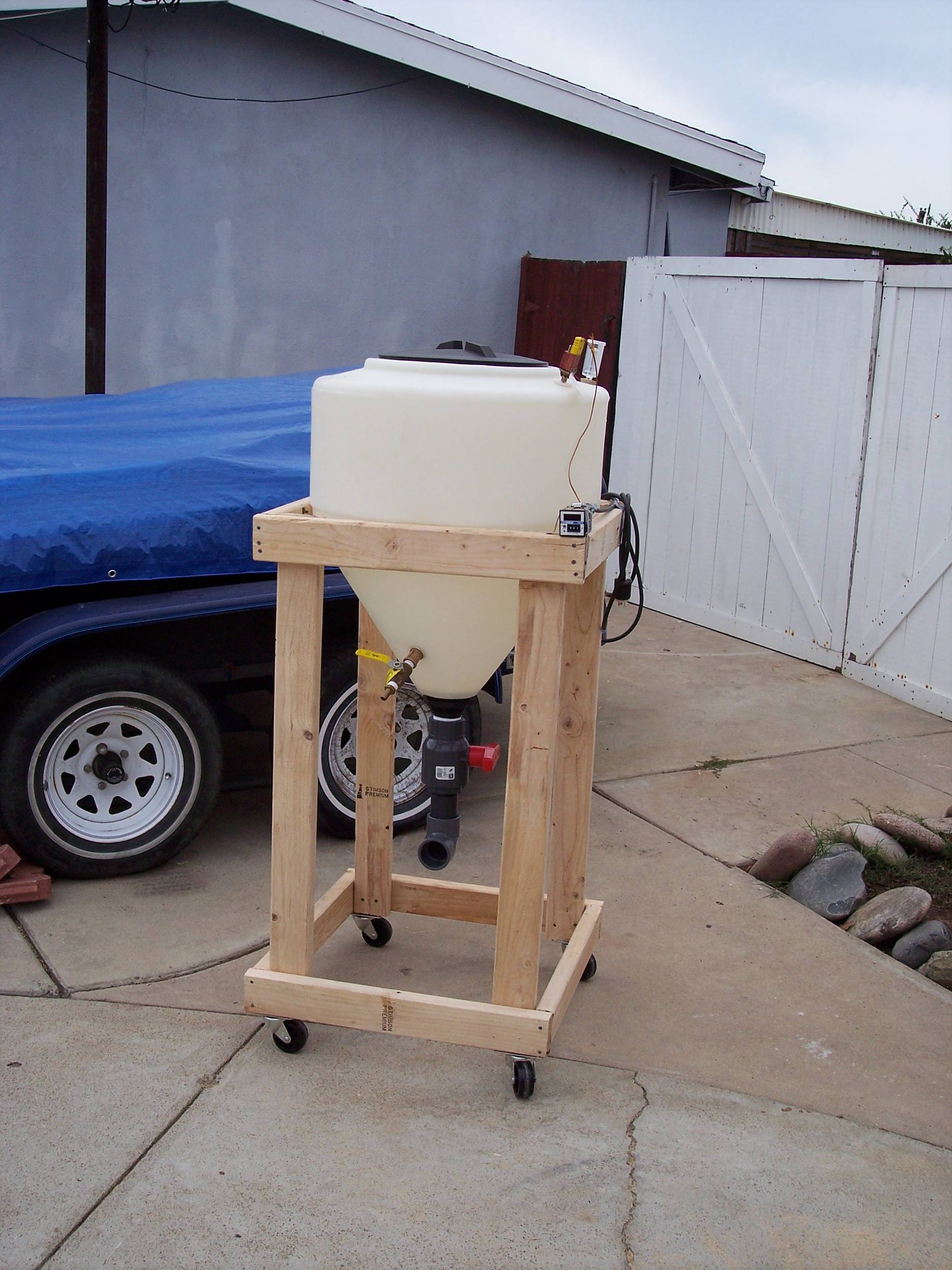 Oneofthe40Gallonfermentors