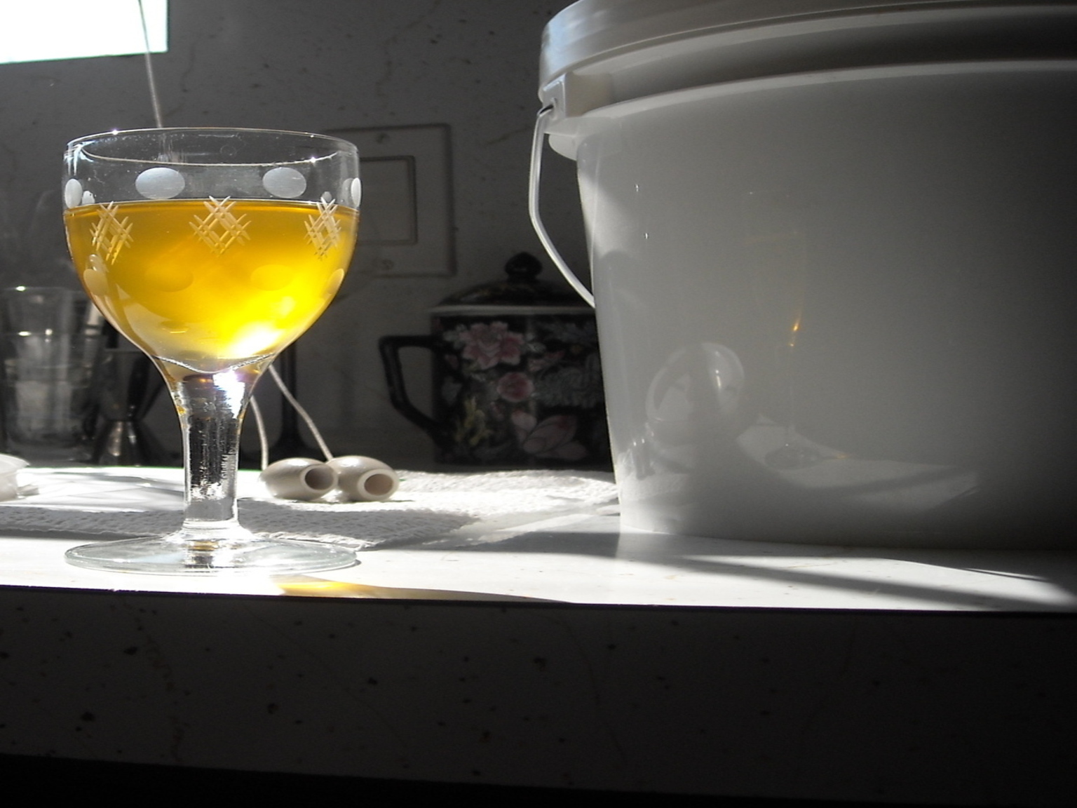 VanillaCreamAleinGlass