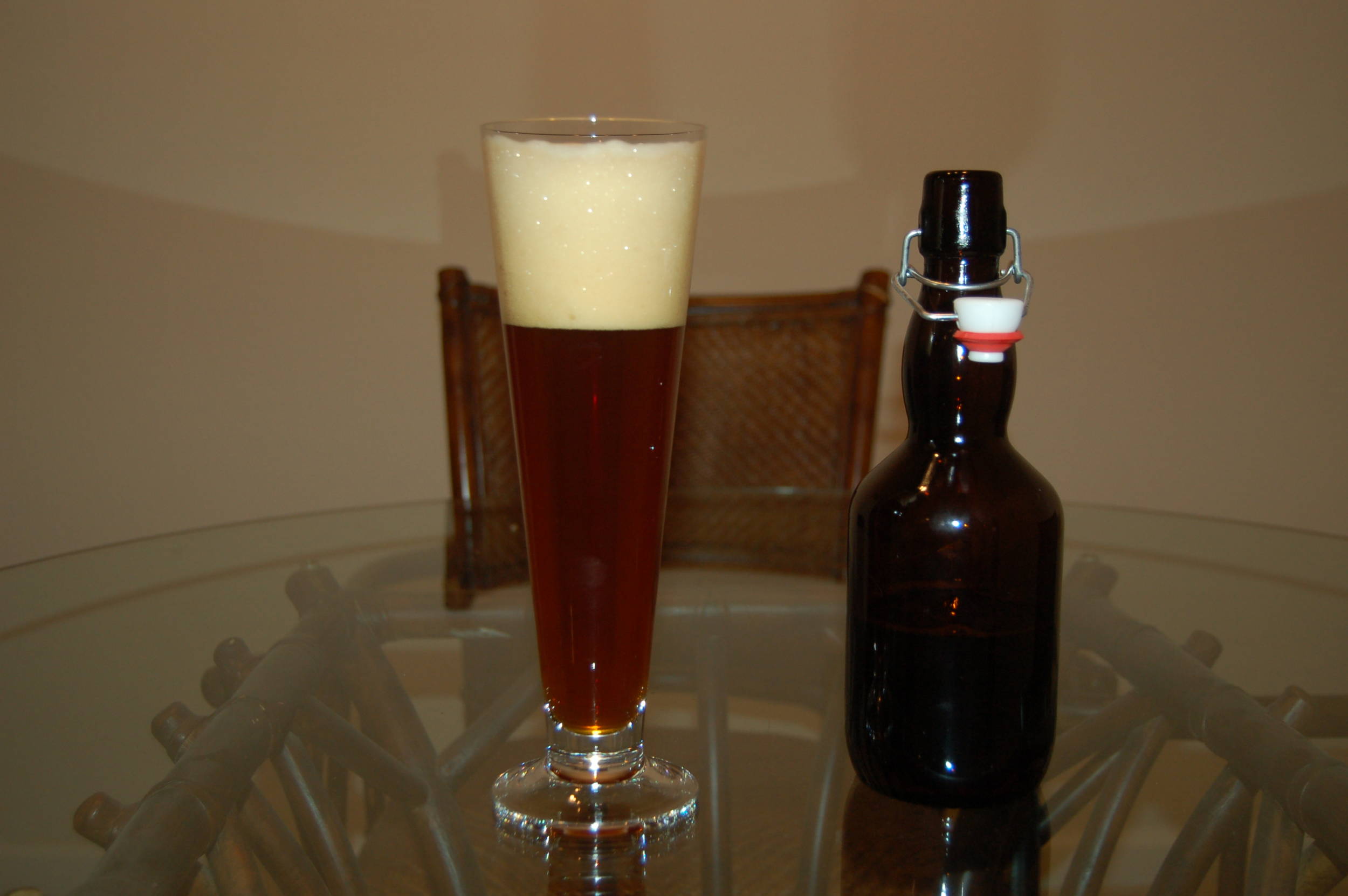 First_Pour_of_my_First_Homebrew