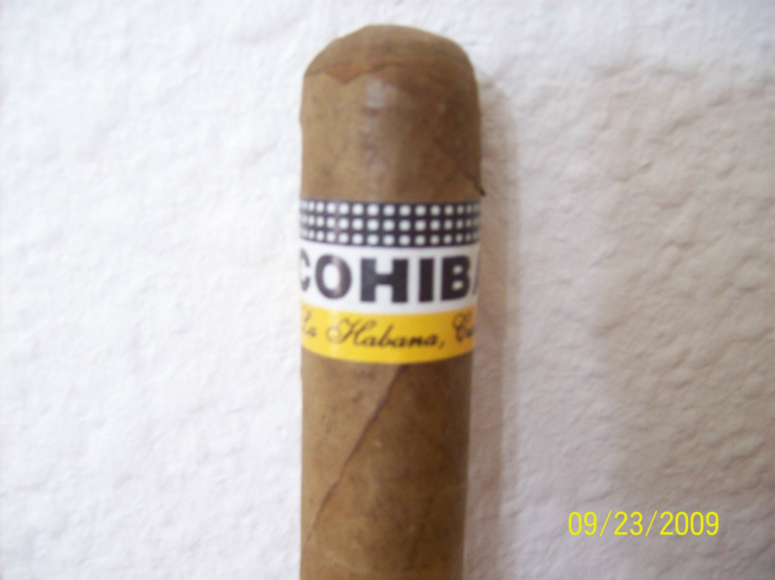 Cuban_Cohiba_001