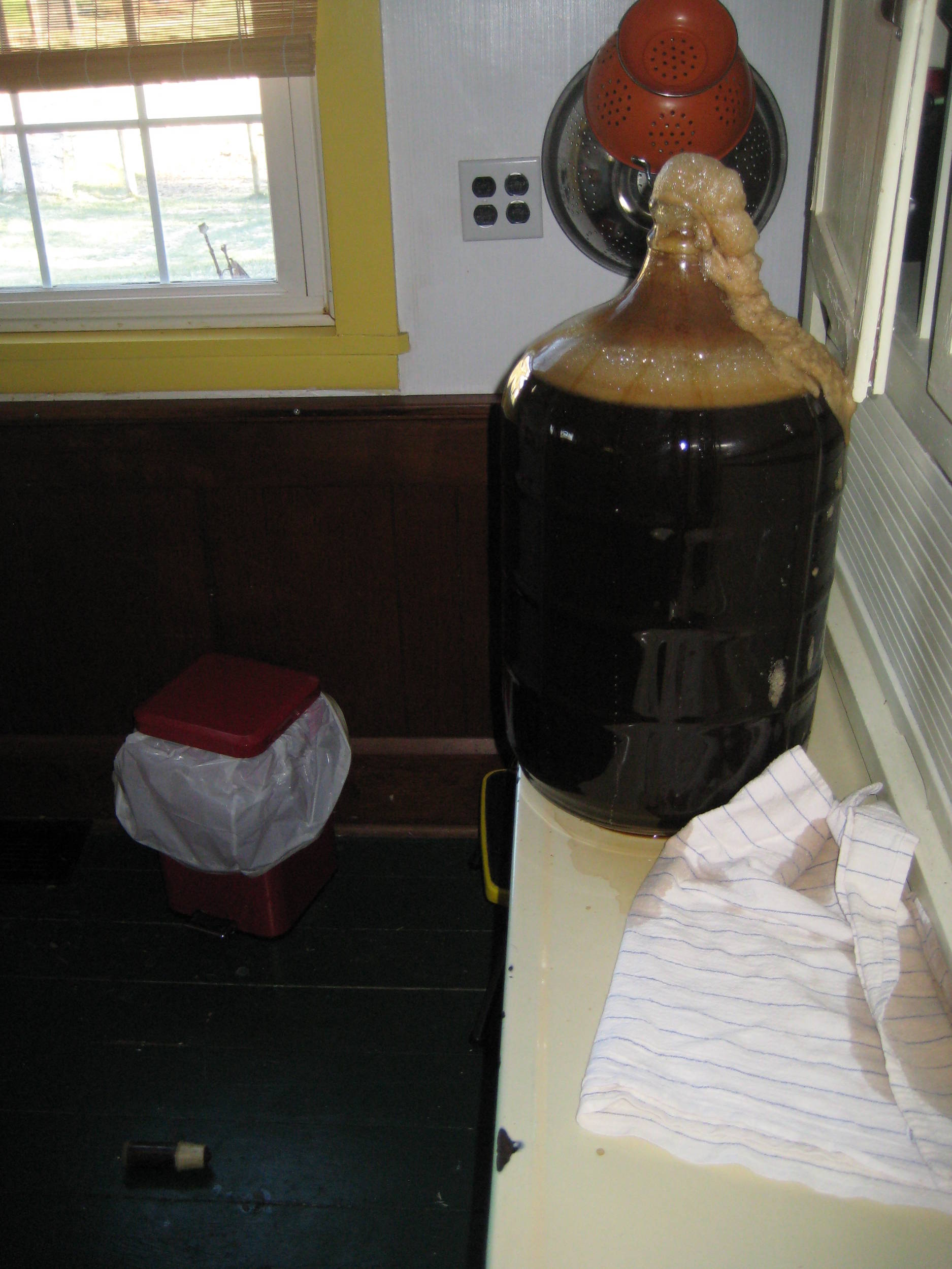 Beer_explosion_002