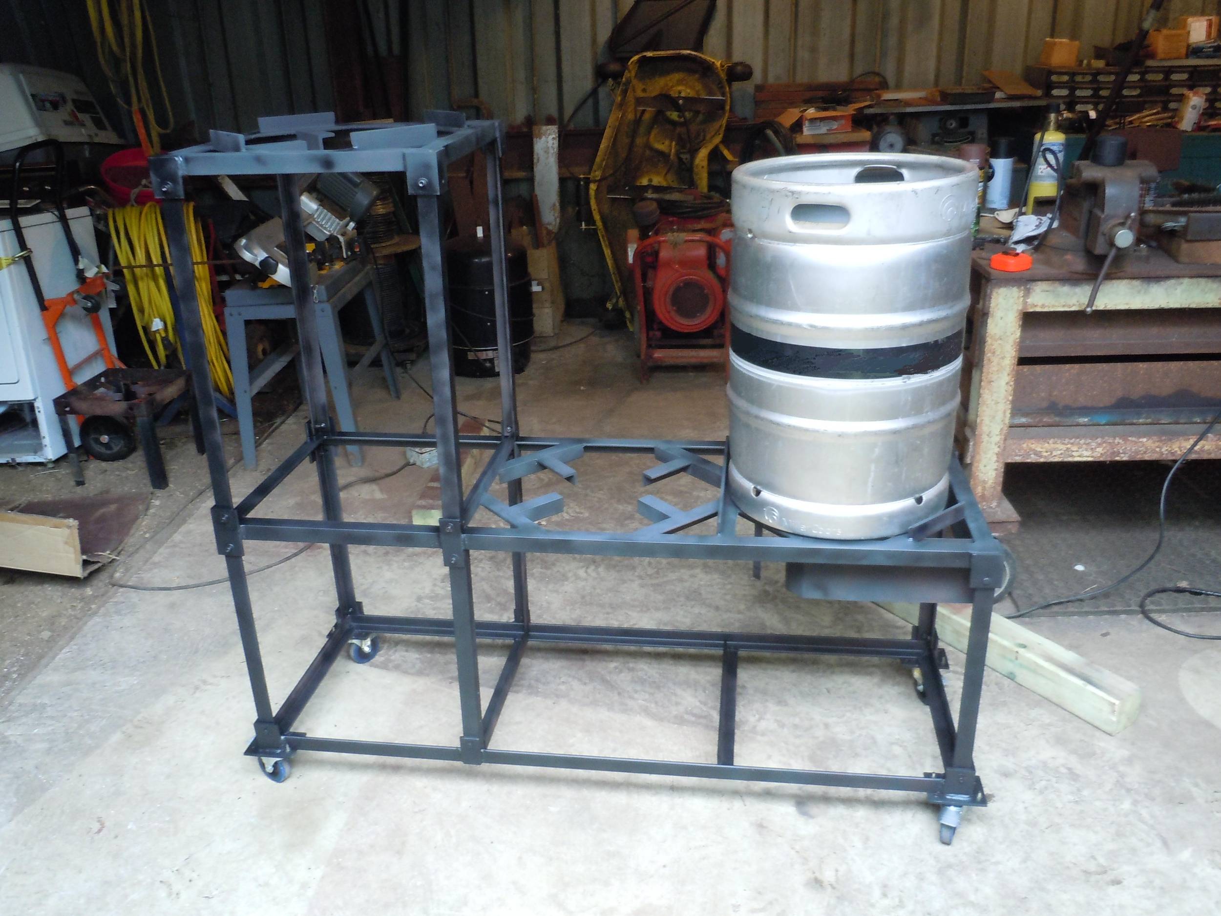 Painted_brewstand_003