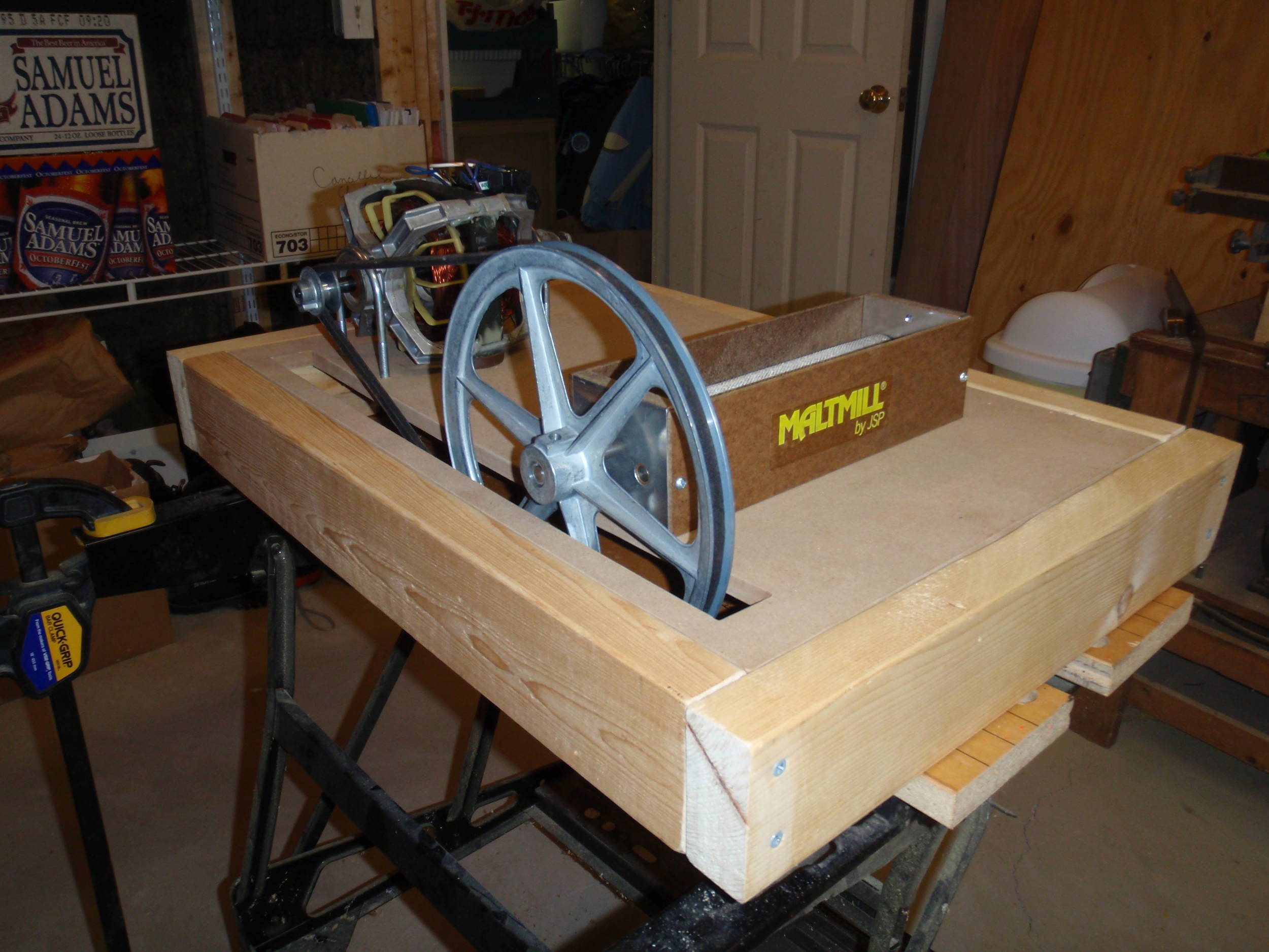 MotorizedGrainMill-TableAssembled