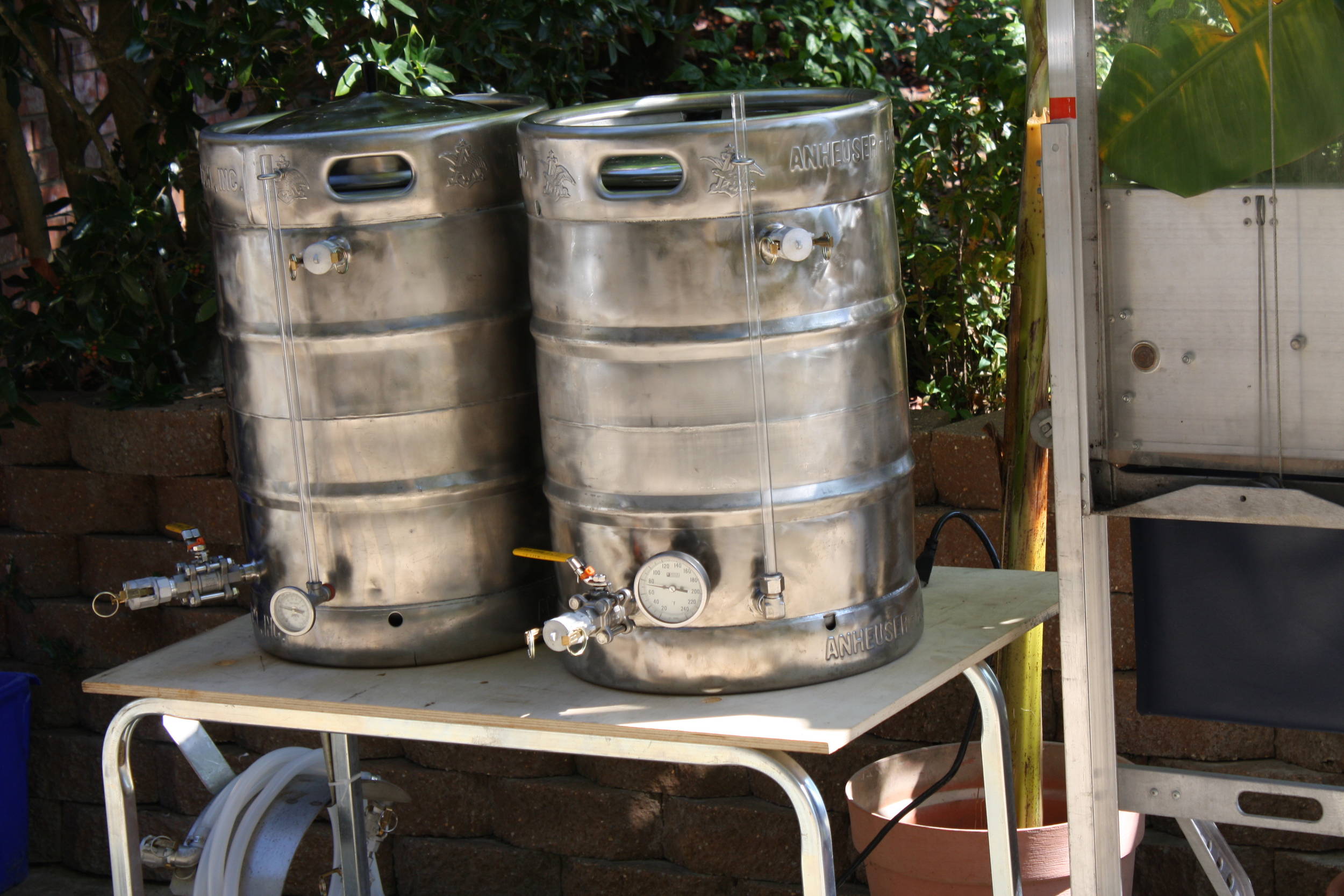 StainlessBrewKettleandHLT