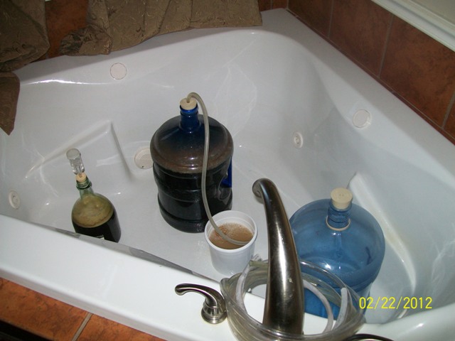 jacuzzi 001.jpg