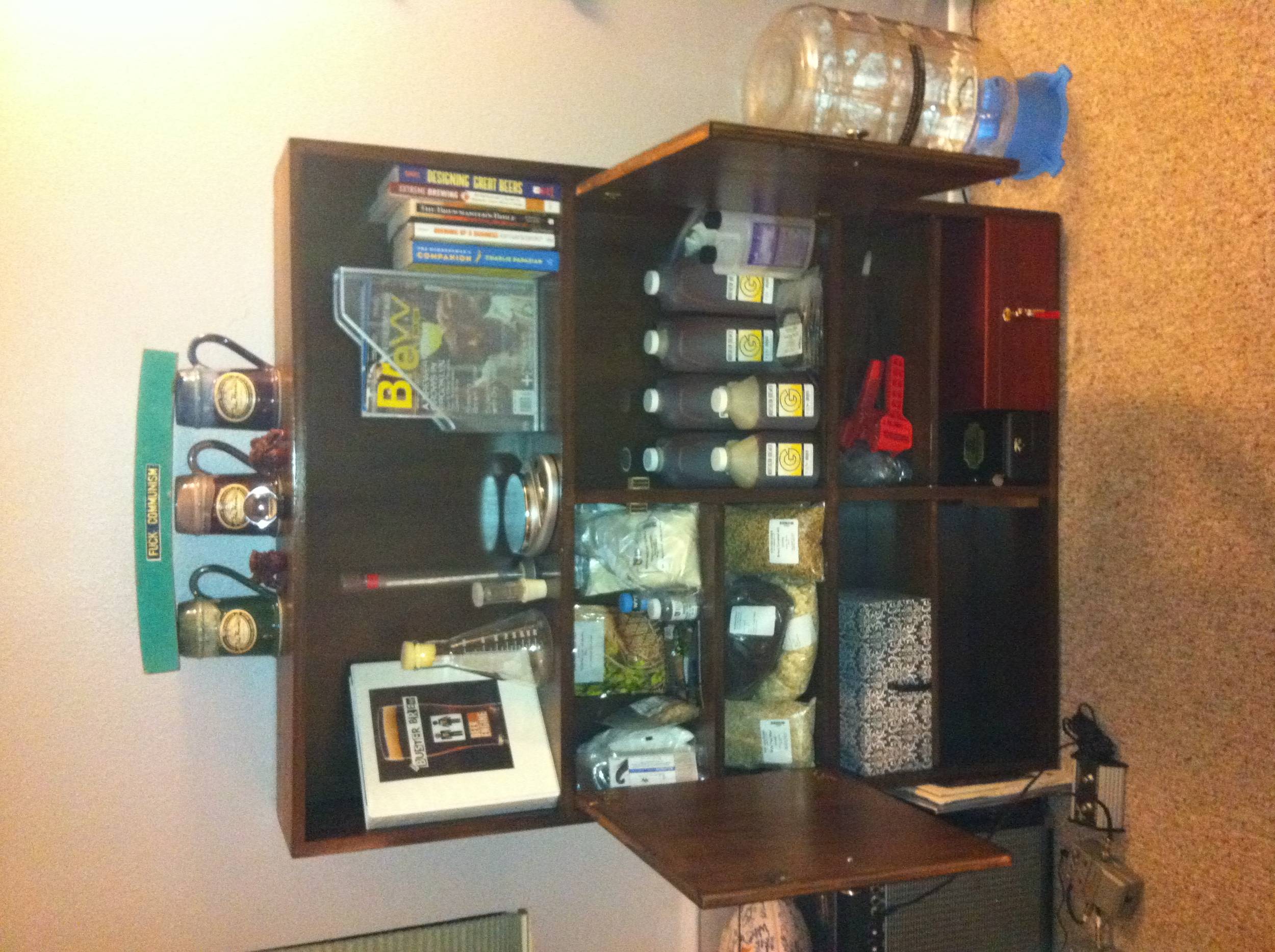BrewDenCabinet