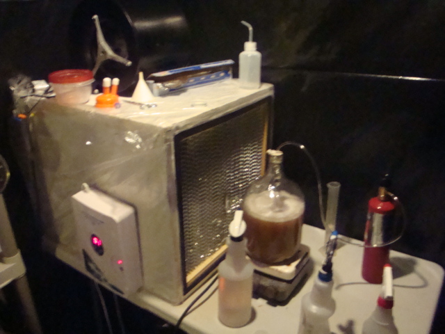 laminar flow hood and ozone generator